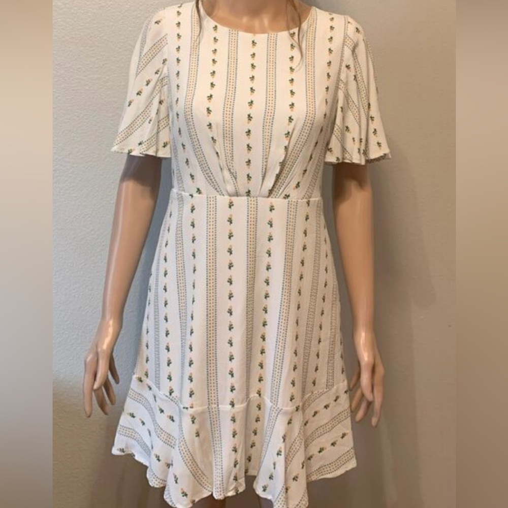 Forever 21 floral retro inspired dress size L